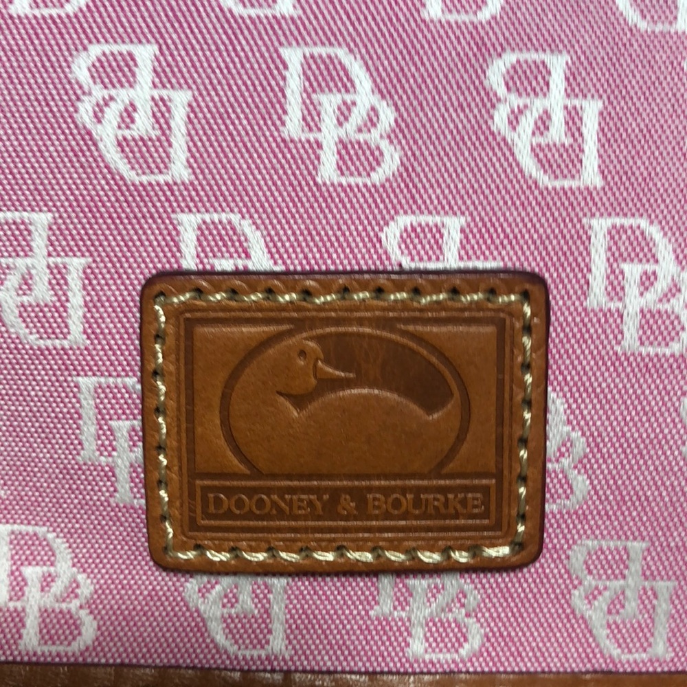 Dooney & Bourke - Picture 11 of 14
